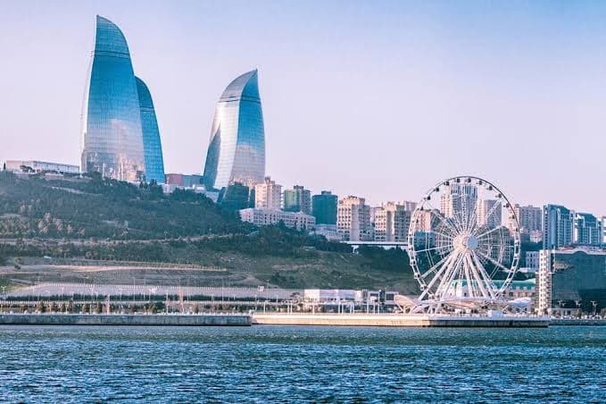 Alis Business Hotel baku et Boutique White et Guba Hotel Gold