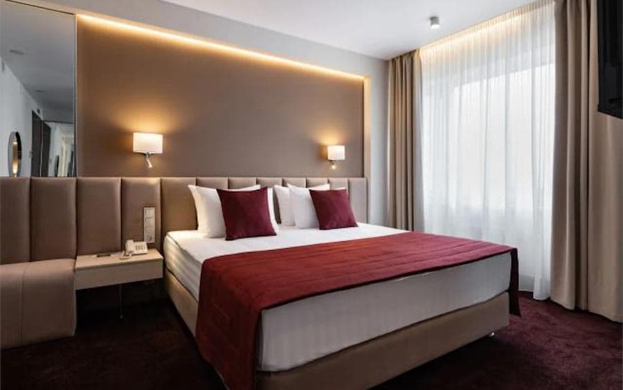 Hôtel Delta Izmailovo, Hotel Russ